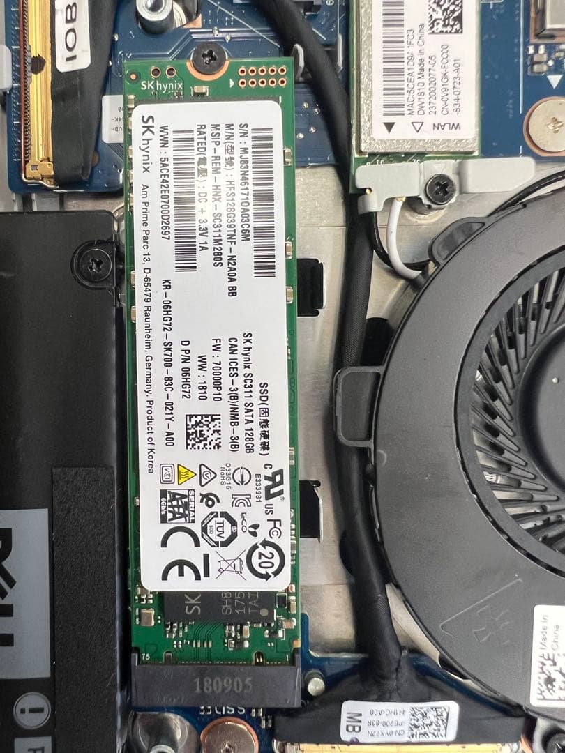 Dell 13.3型 corei3 メモリ8GB SSD128GB win11