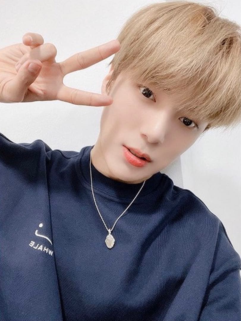 MONSTA X ミニョク 5期 ペンコン スウェット