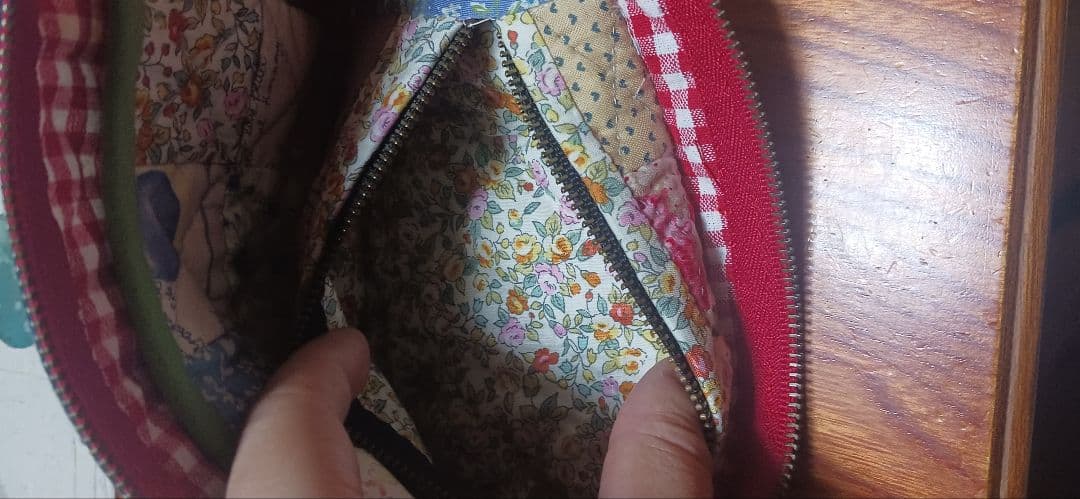 ハンドメイド
パスケース
お財布など