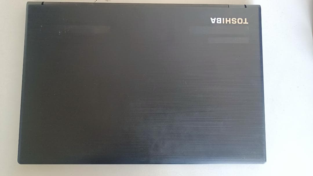 ノートパソコンTOSHIBA第五世代Core i5 SSD256G メモリ16G