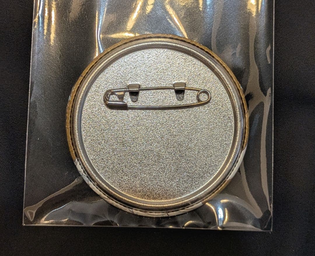 ひこくじ REBORN 特典 ベルフェゴール グリッター缶バッジ