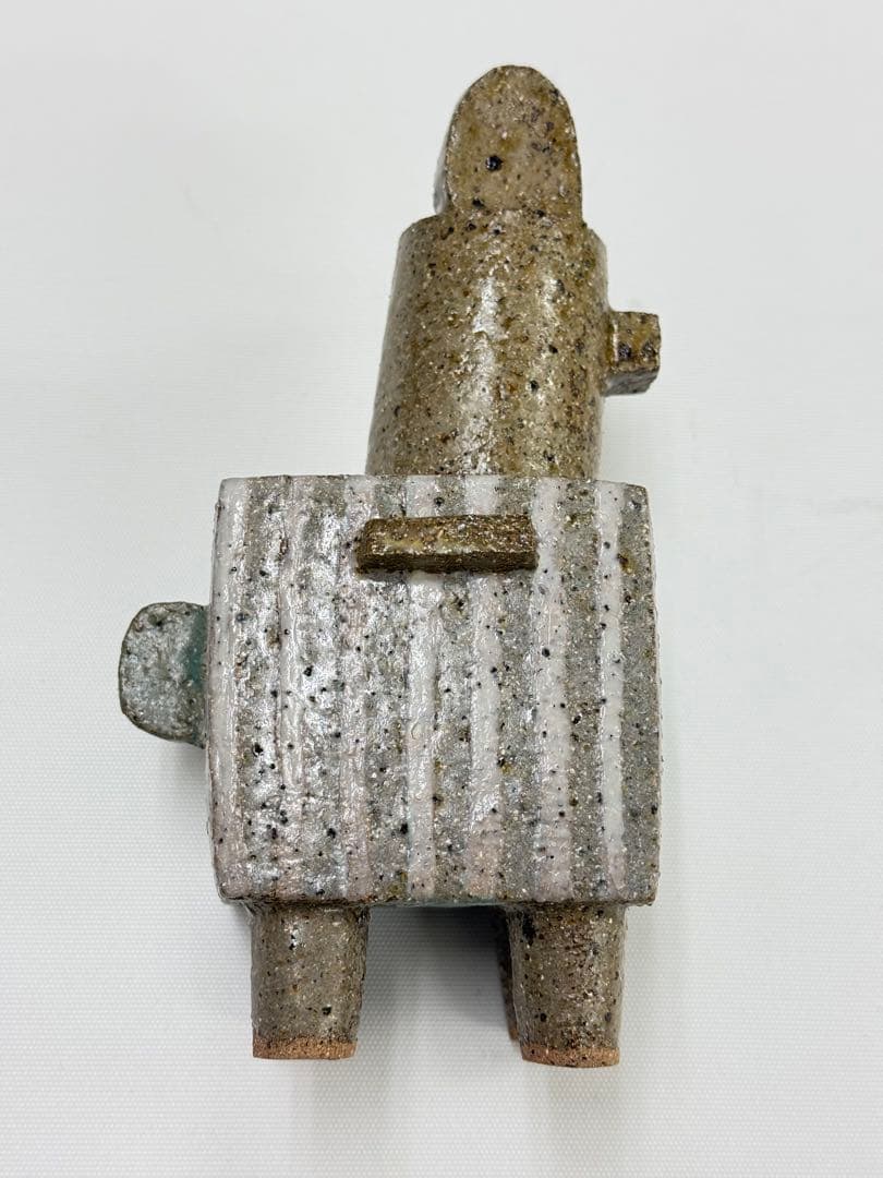 【未使用】陶器　花器　筆立て　アルパカ風　石川深雪作