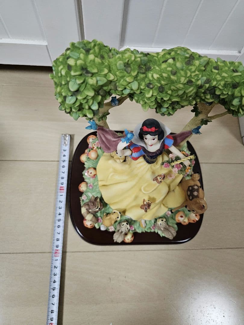 白雪姫　ディズニー　置物　オブジェ　フィギュア　Disney 　小人　プリンセス
