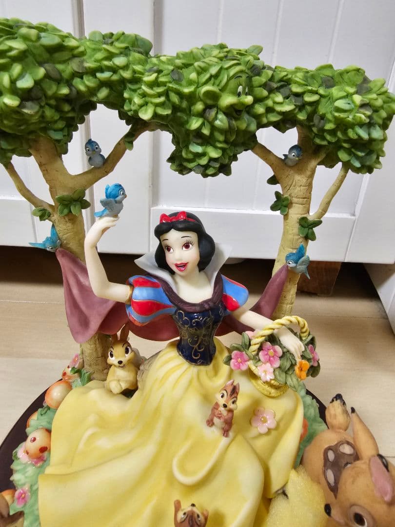 白雪姫　ディズニー　置物　オブジェ　フィギュア　Disney 　小人　プリンセス