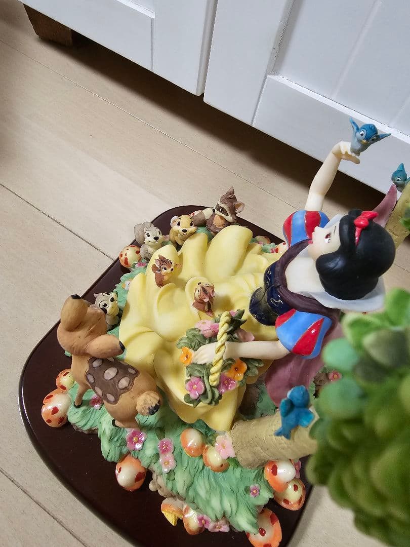 白雪姫　ディズニー　置物　オブジェ　フィギュア　Disney 　小人　プリンセス