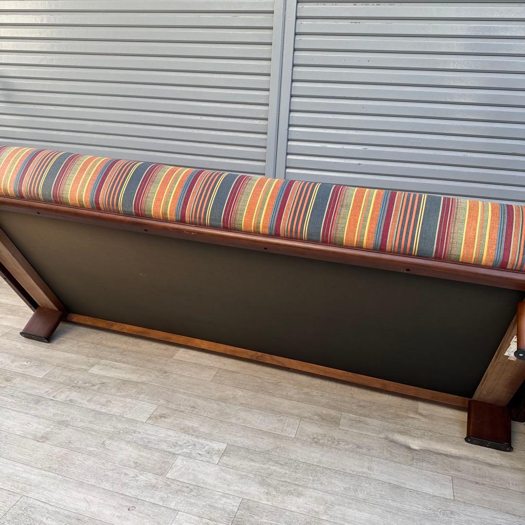 CONDEHOUSE カンディハウス　川上元美　デザイン　モナド　三人掛けソファ