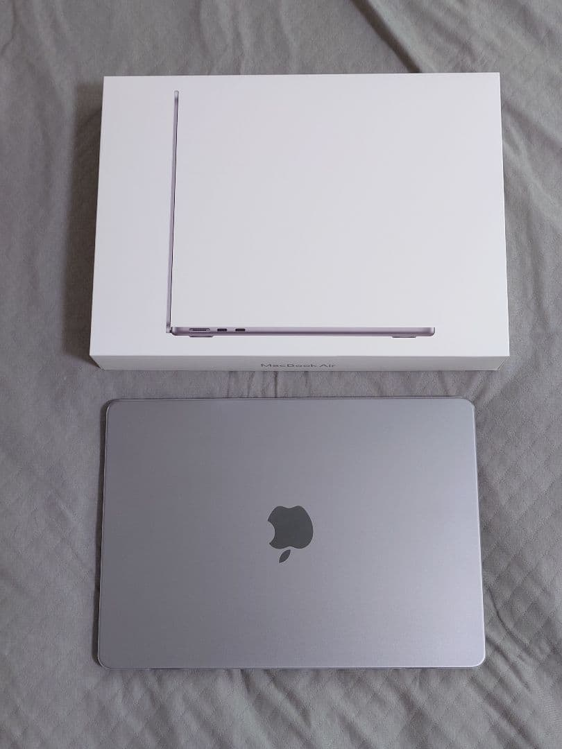 【超美品】MacBookAir M2 13インチ 16GB 512GB USキー