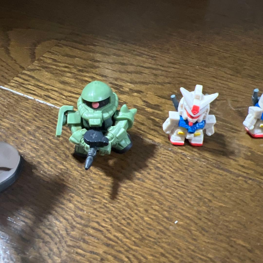 機動戦士ガンダム　フィギュア　ガチャガチャ