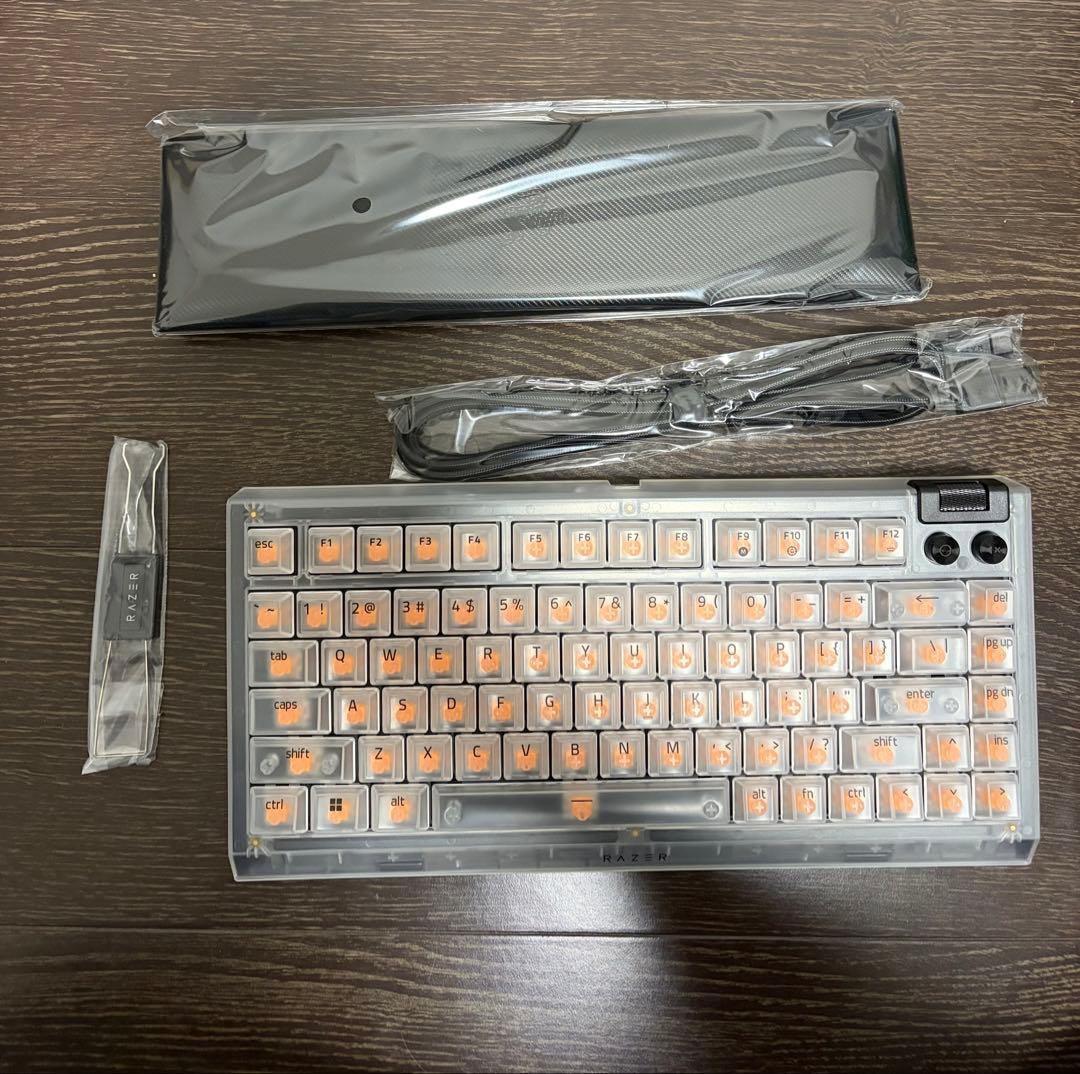キーボード Razer BlackWidow 75% PHANTOM WHITE