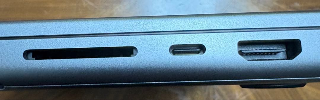 MacBook Pro 16インチ M1Max 32GB 1TB