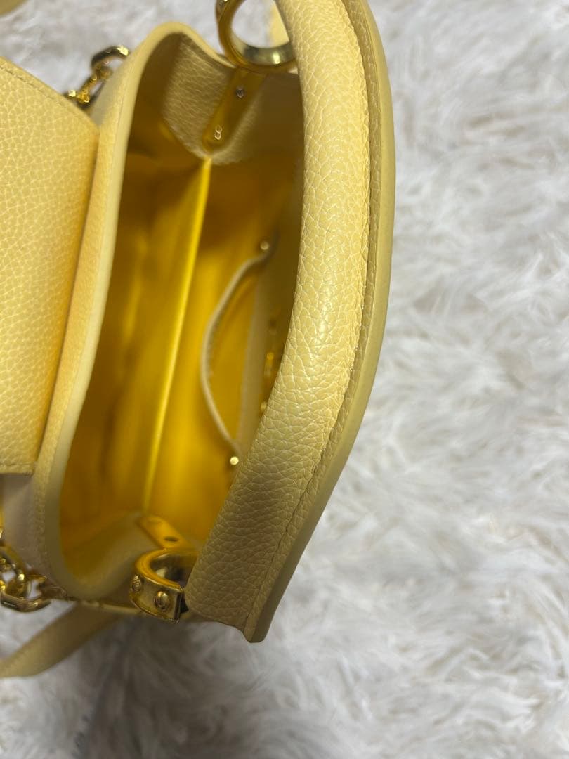 Louis Vuitton ミニショルダーバッグ ノベルティグッズ