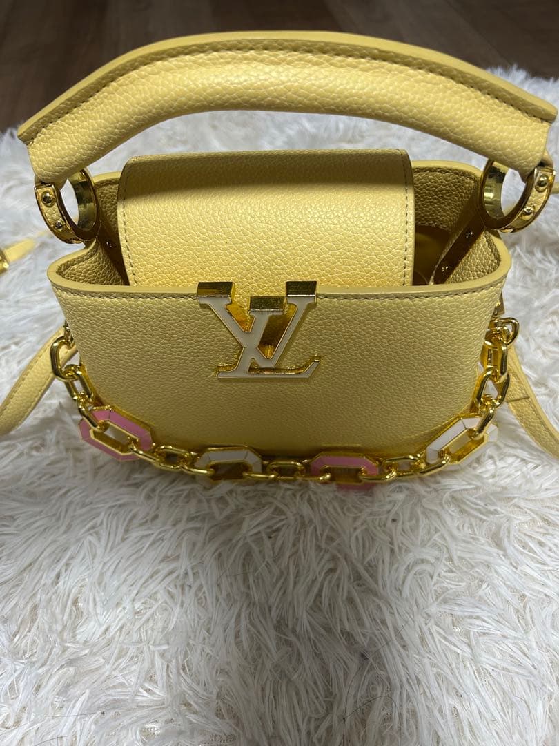 Louis Vuitton ミニショルダーバッグ ノベルティグッズ