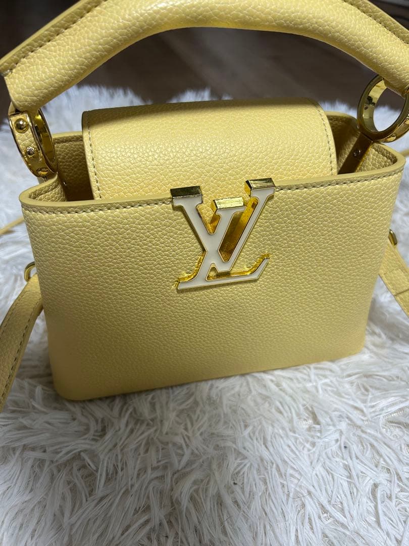Louis Vuitton ミニショルダーバッグ ノベルティグッズ