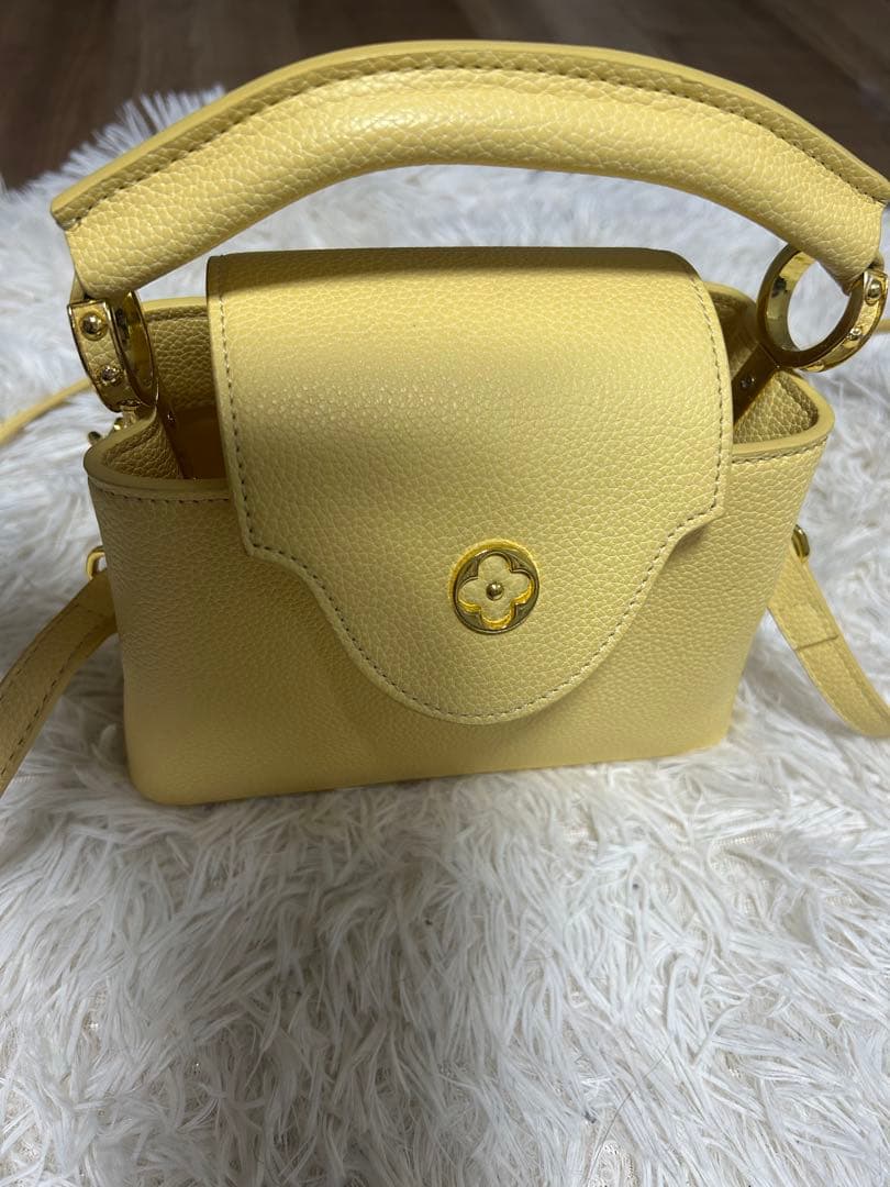 Louis Vuitton ミニショルダーバッグ ノベルティグッズ