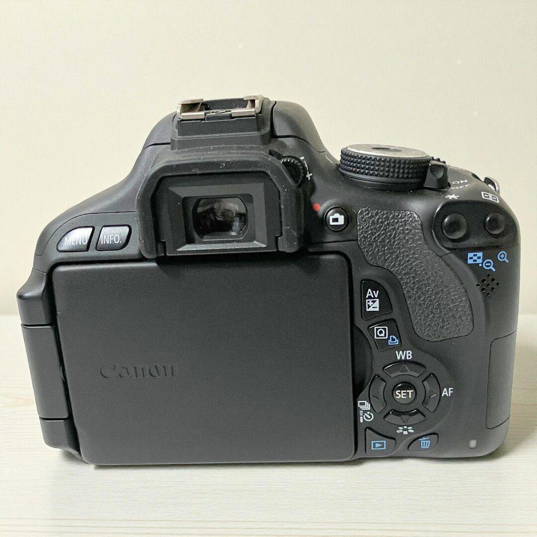 Canon Kiss X5 デジタル一眼レフカメラ/バリアングル液晶/スマホ転送