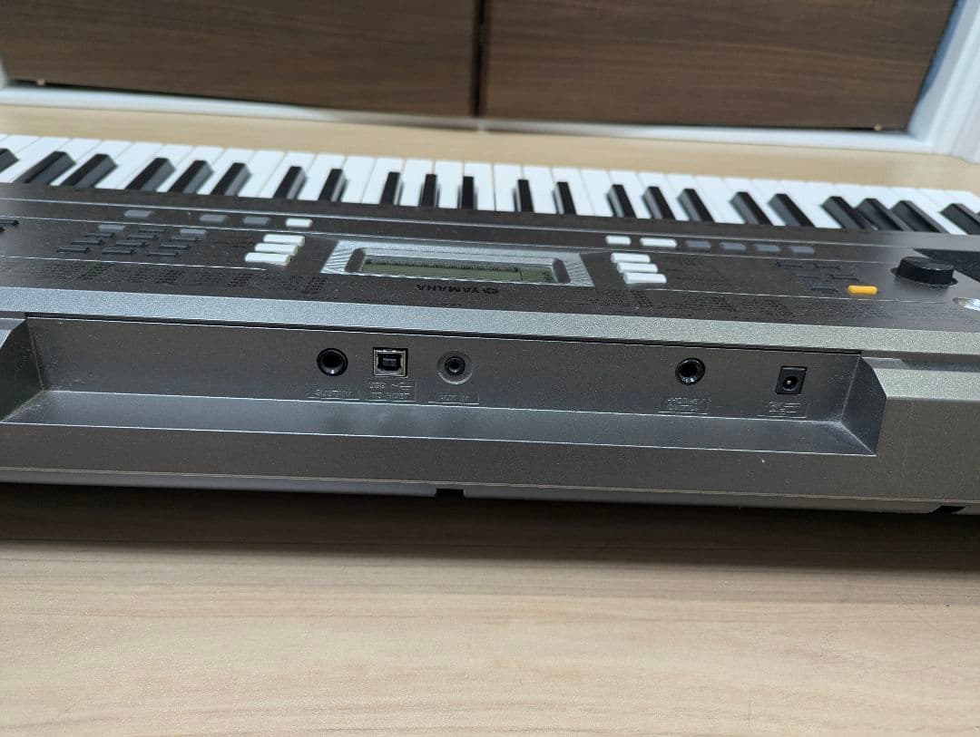 中古　YAMAHA ポータトーン 電子キーボード 61鍵 PSR-E353