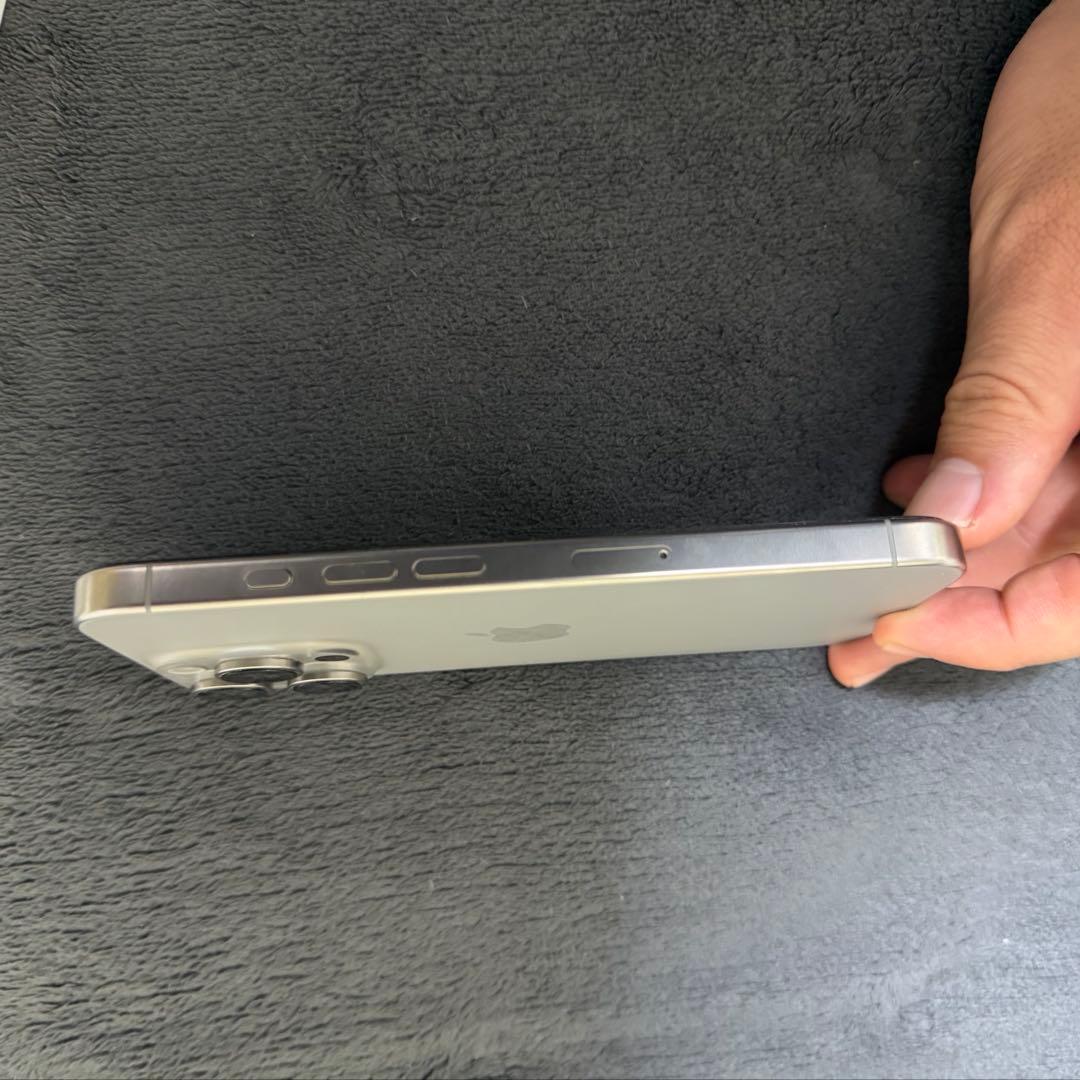iPhone 16 pro 256GB ナチュラルチタニウム SIMフリー