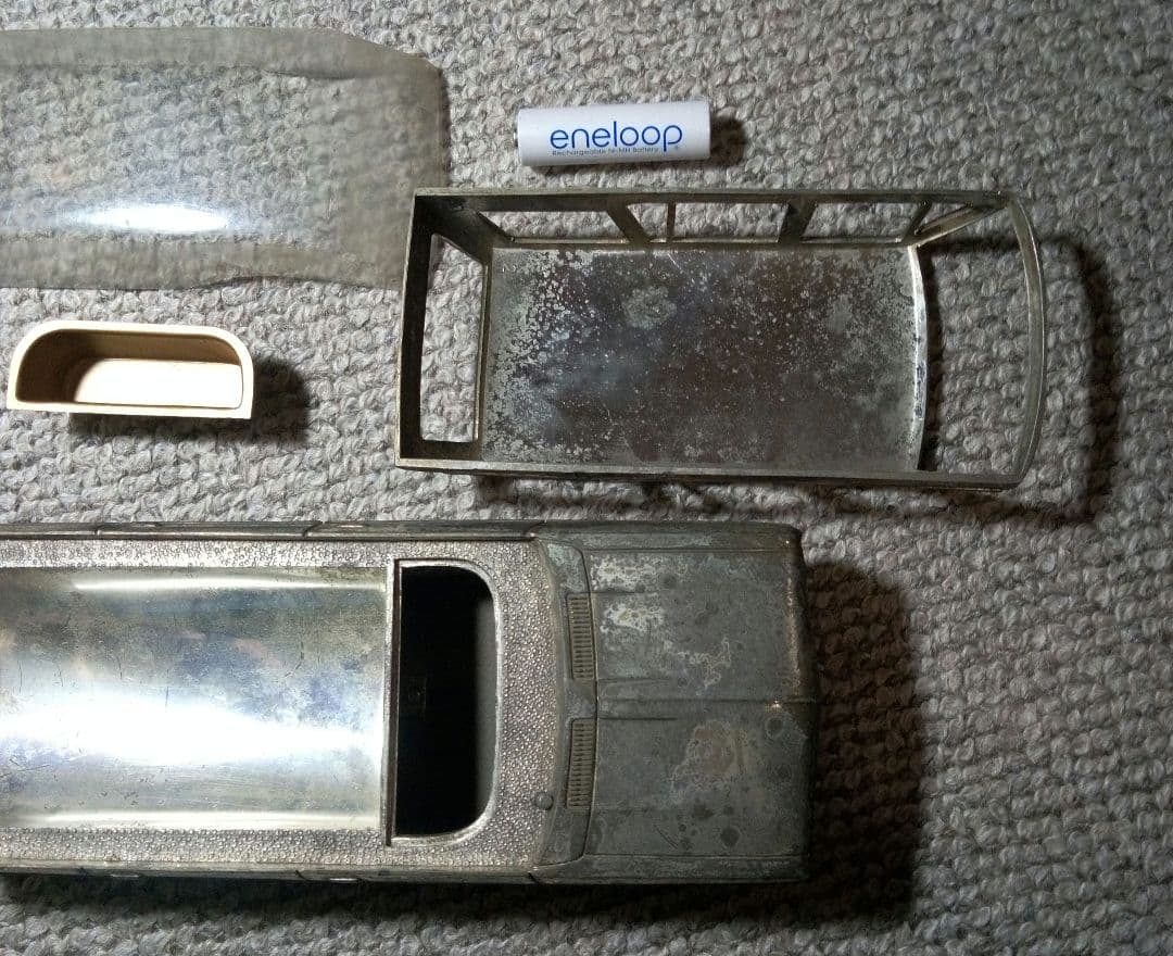 日産車体工機株式会社京都新工場落成記念品