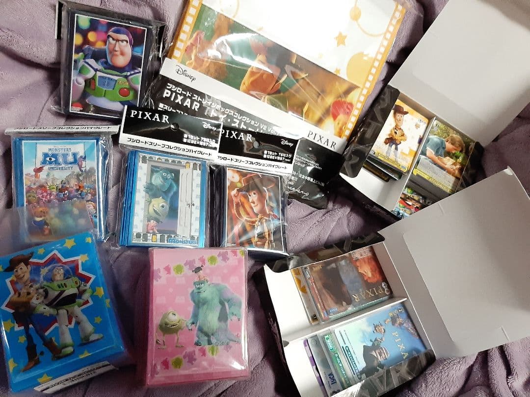 ヴァイスシュヴァルツ　ピクサー　PIXAR サプライ　スリーブ　ストレージ