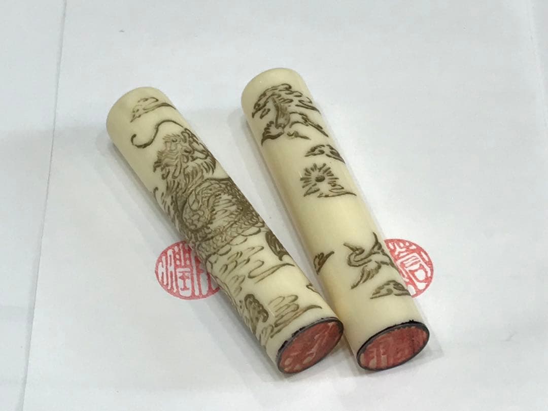 お客様の印材にも印鑑を手彫り対応でき❗️一点物❣️観音手彫り入れ❣️世界ここしか