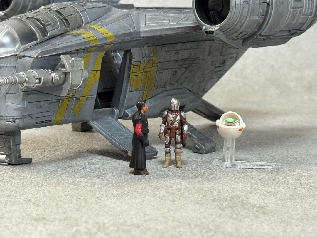 STAR WARS マイクロ・ギャラクシー レイザー・クレスト マンダロリアン