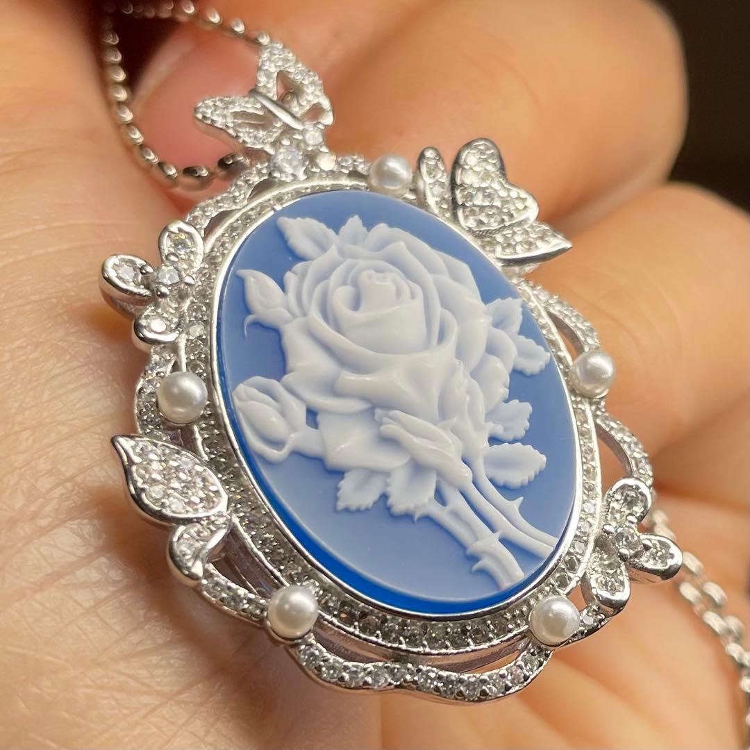 天然石ペンダント　カメオ　青瑪瑙　白蝶貝　25*18mm SV925刻印
