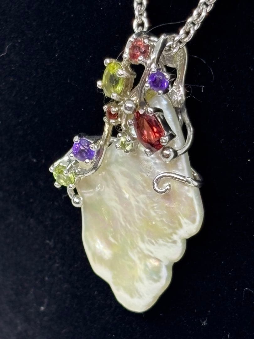 マルチカラーストーン パールシルバー925 デザインペンダント　オシャレ上品