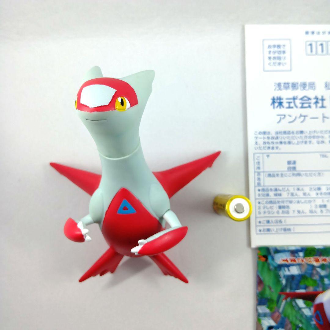 TOMY リアルフォルム ラティアス　開封済み