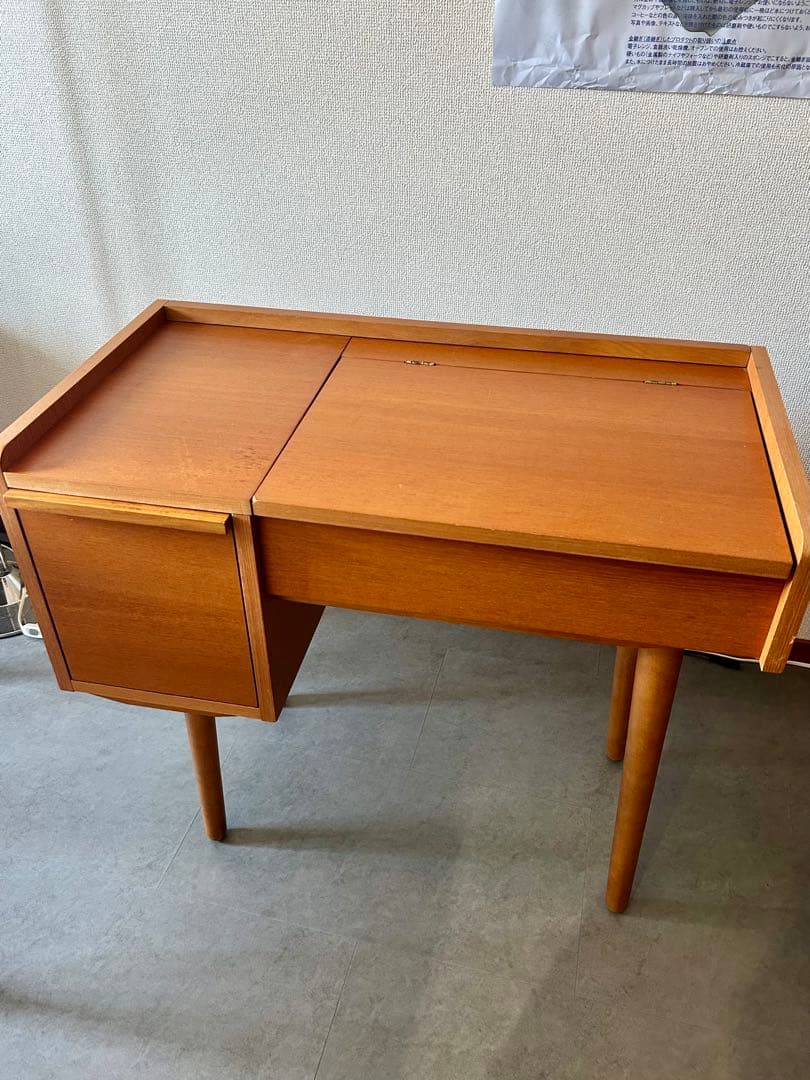 unico ウニコ　ALBERO アルベロ　ドレッサー　鏡台