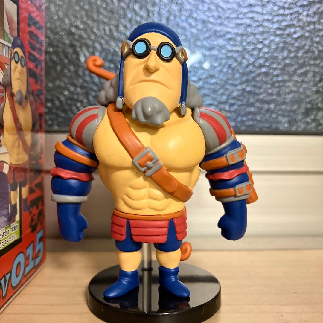 ワンピース 組立式劇場版ワールドコレクタブルフィギュア　強化兵