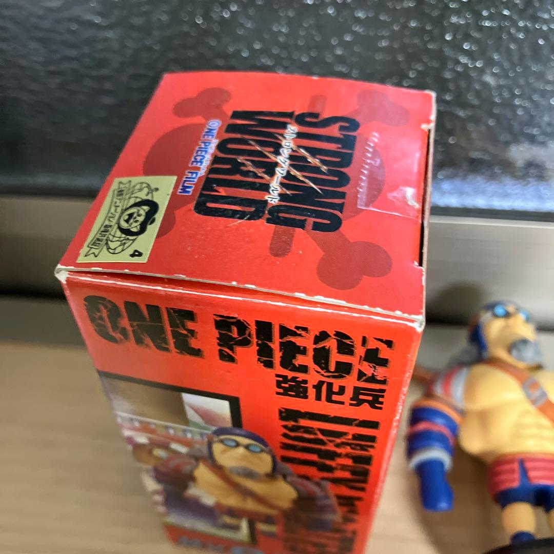ワンピース 組立式劇場版ワールドコレクタブルフィギュア　強化兵