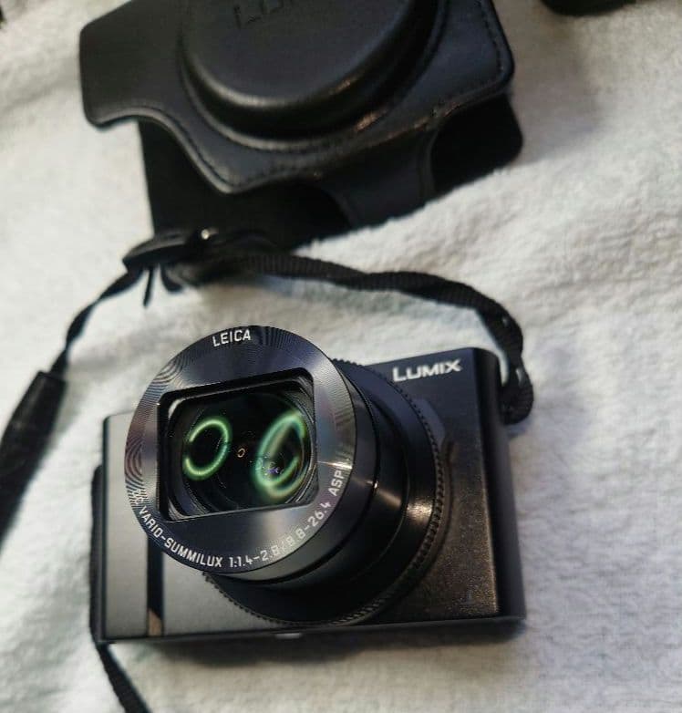 デジタルカメラ Panasonic LUMIX DMC-LX9