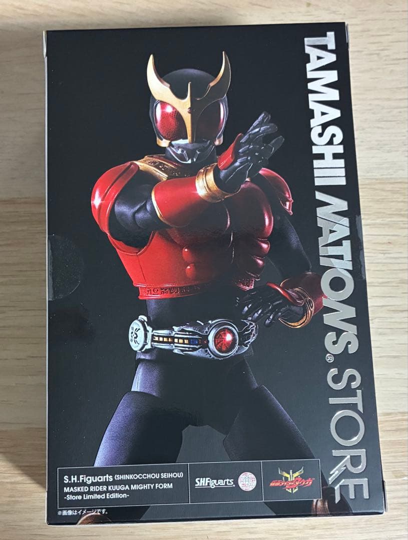 真骨彫製法 仮面ライダークウガ マイティフォーム魂ストア限定