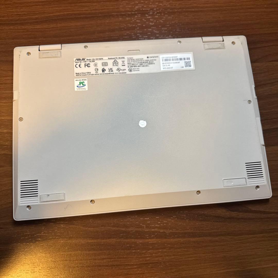 Asus Chromebook CX1102 11.6インチ