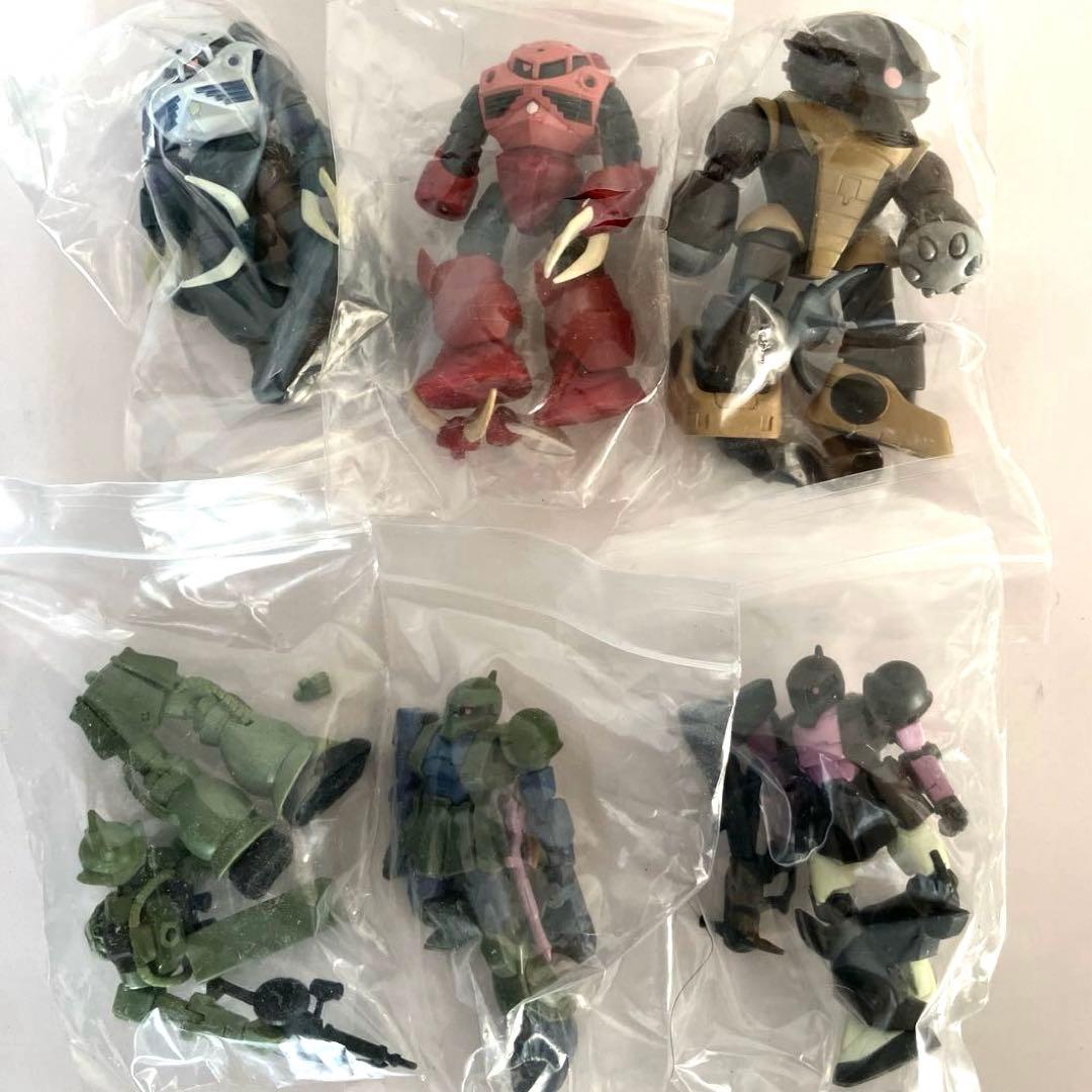 ガンダム可動式フィギュア24体セット➕おまけ3個