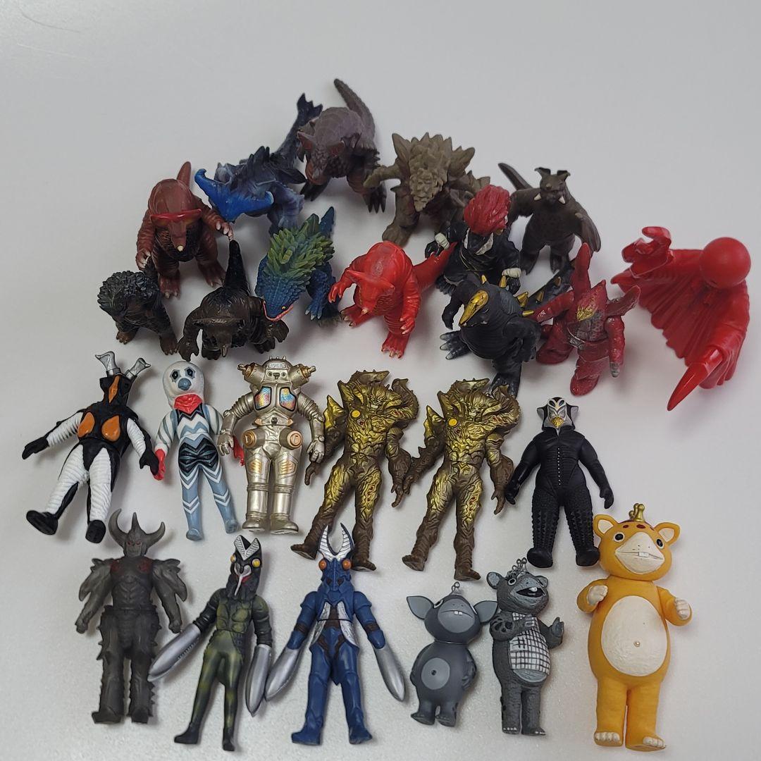 ウルトラマン　怪獣　ソフビ　フィギュアまとめ売り