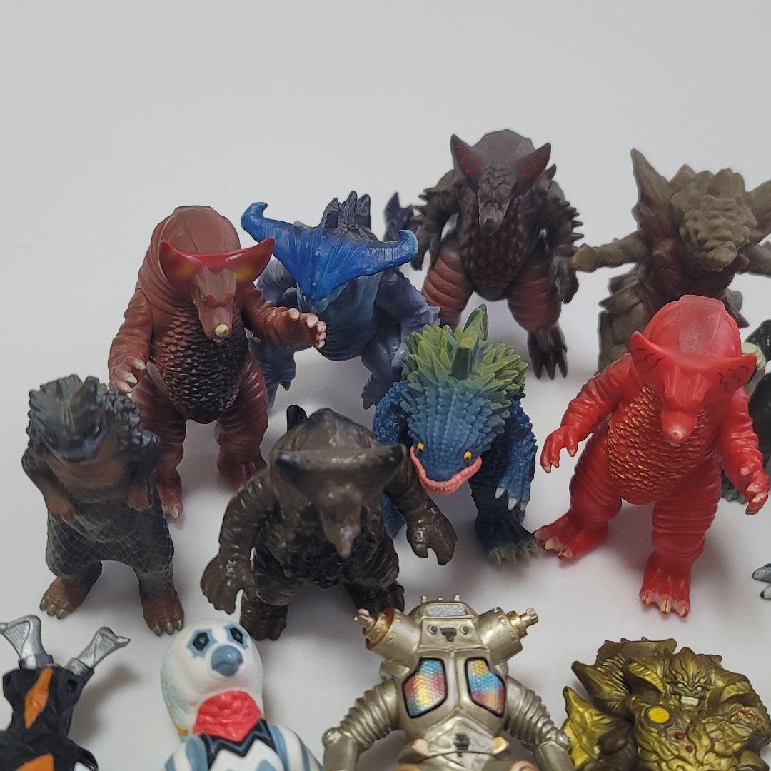 ウルトラマン　怪獣　ソフビ　フィギュアまとめ売り
