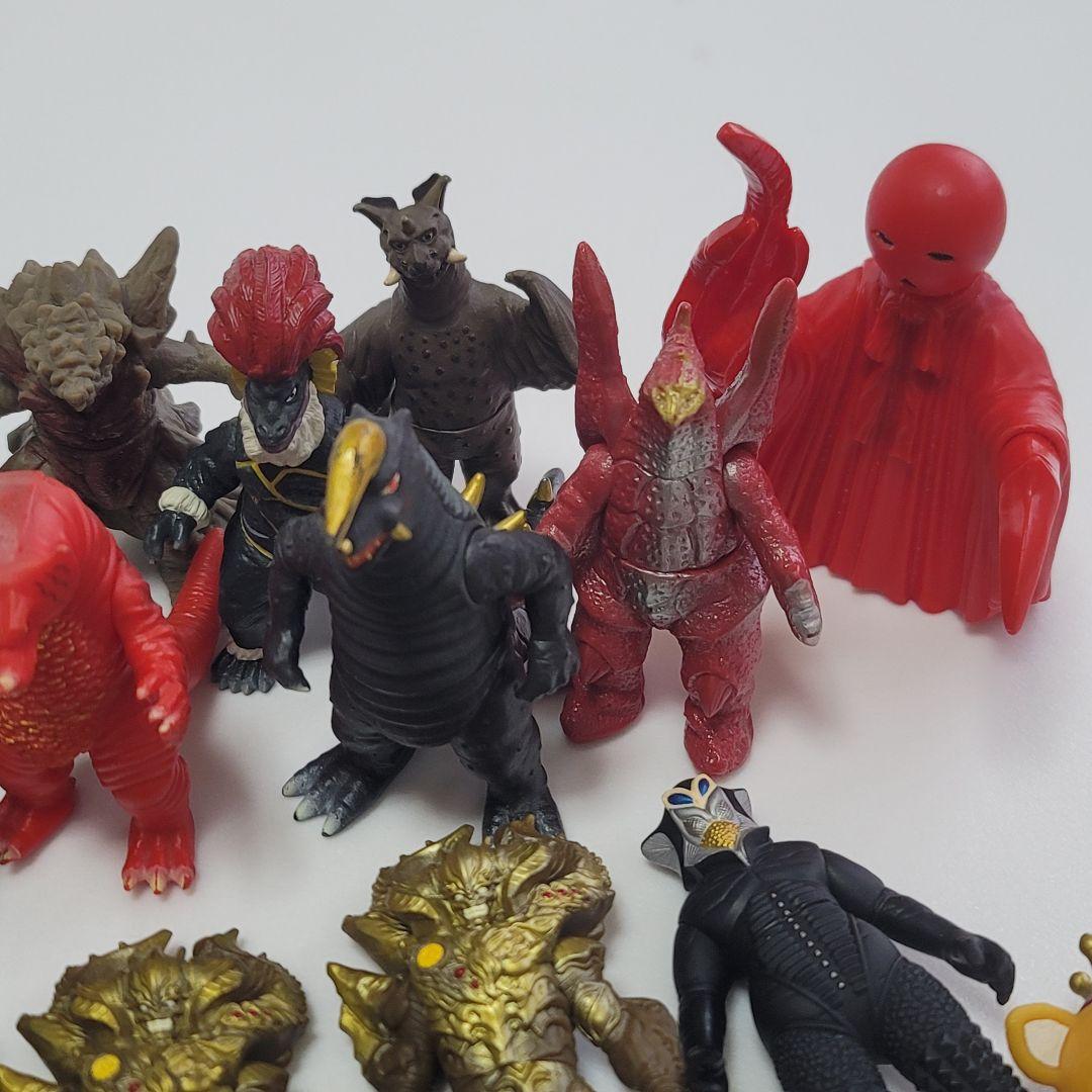 ウルトラマン　怪獣　ソフビ　フィギュアまとめ売り