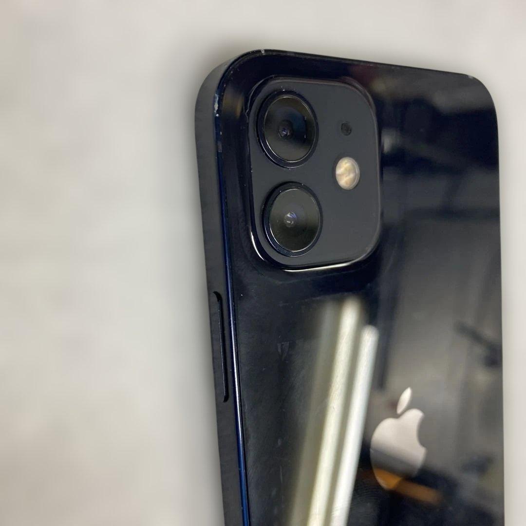 Apple iPhone 12 本体