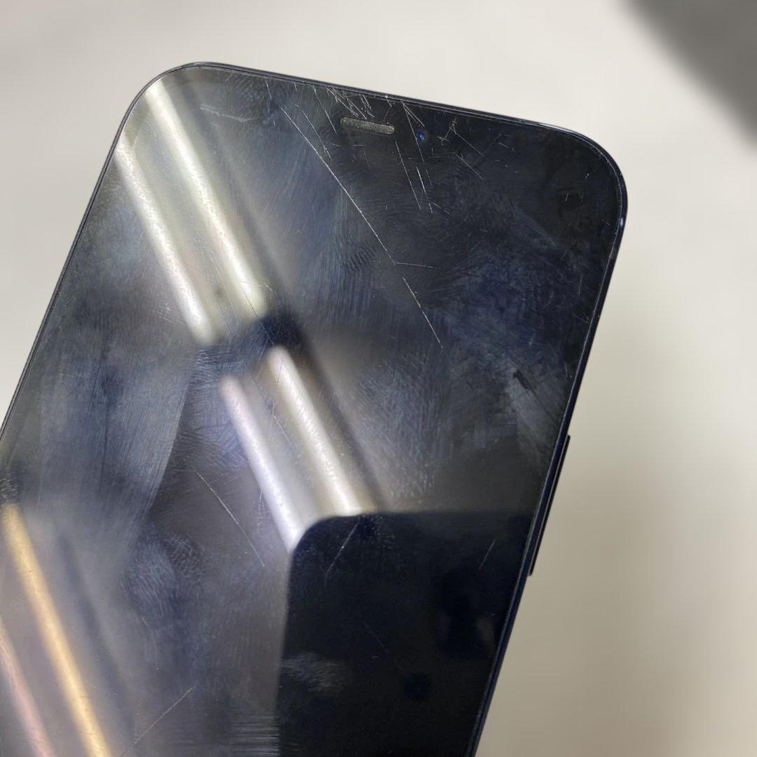 Apple iPhone 12 本体