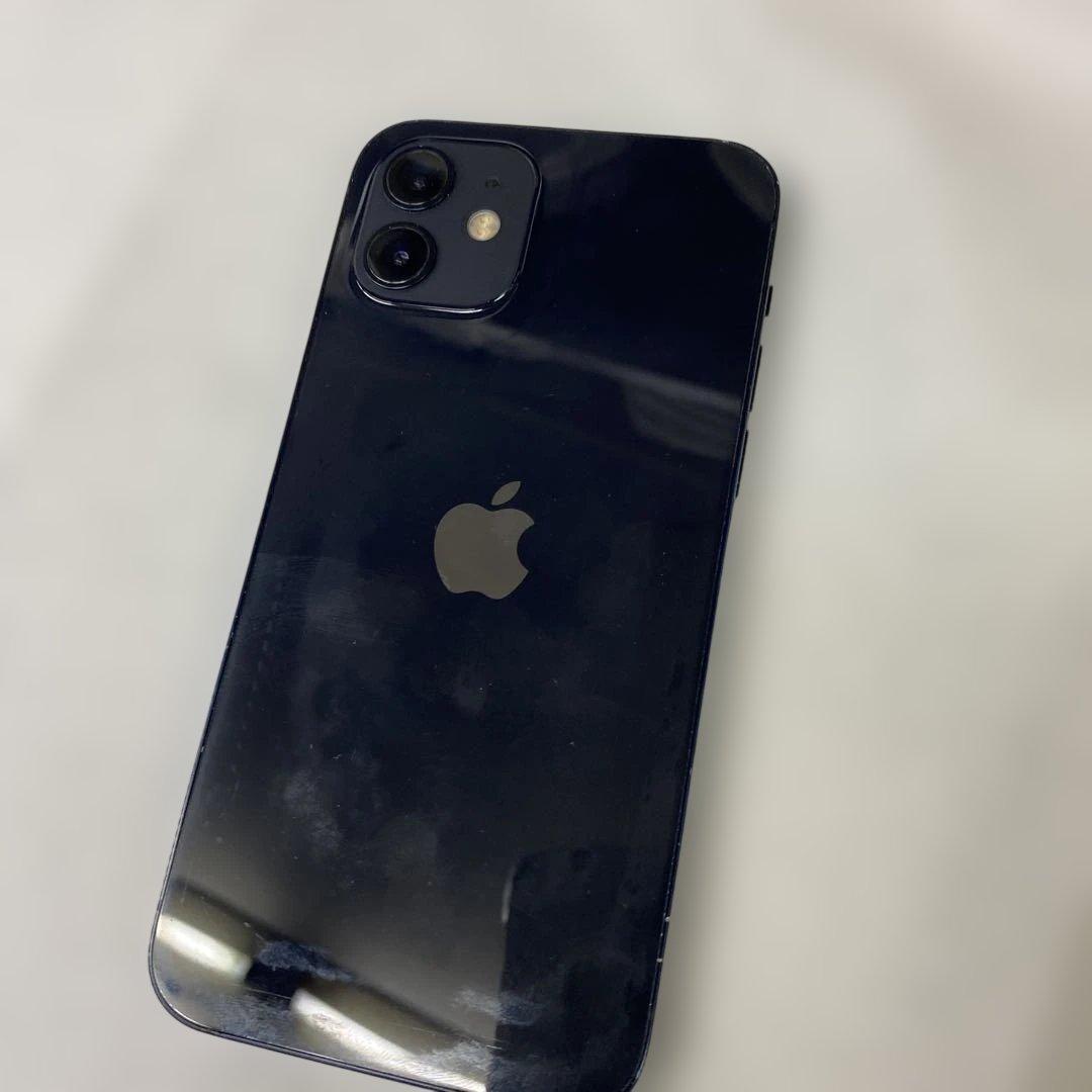 Apple iPhone 12 本体