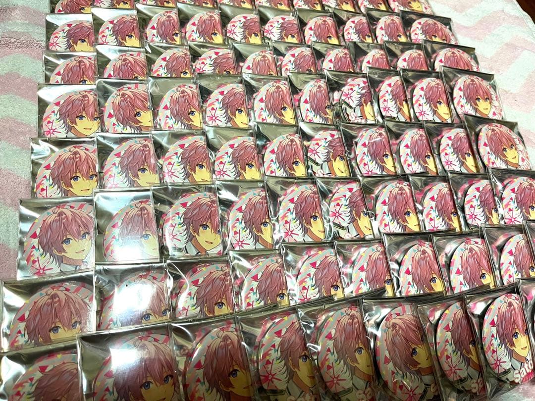 ち*様 すとぷり　さとみくん缶バッジ