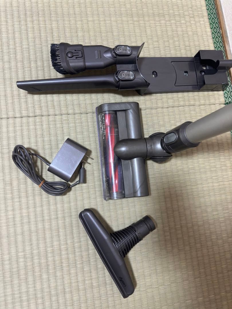 動作良好 ダイソン　DC62 中古掃除機8点セット