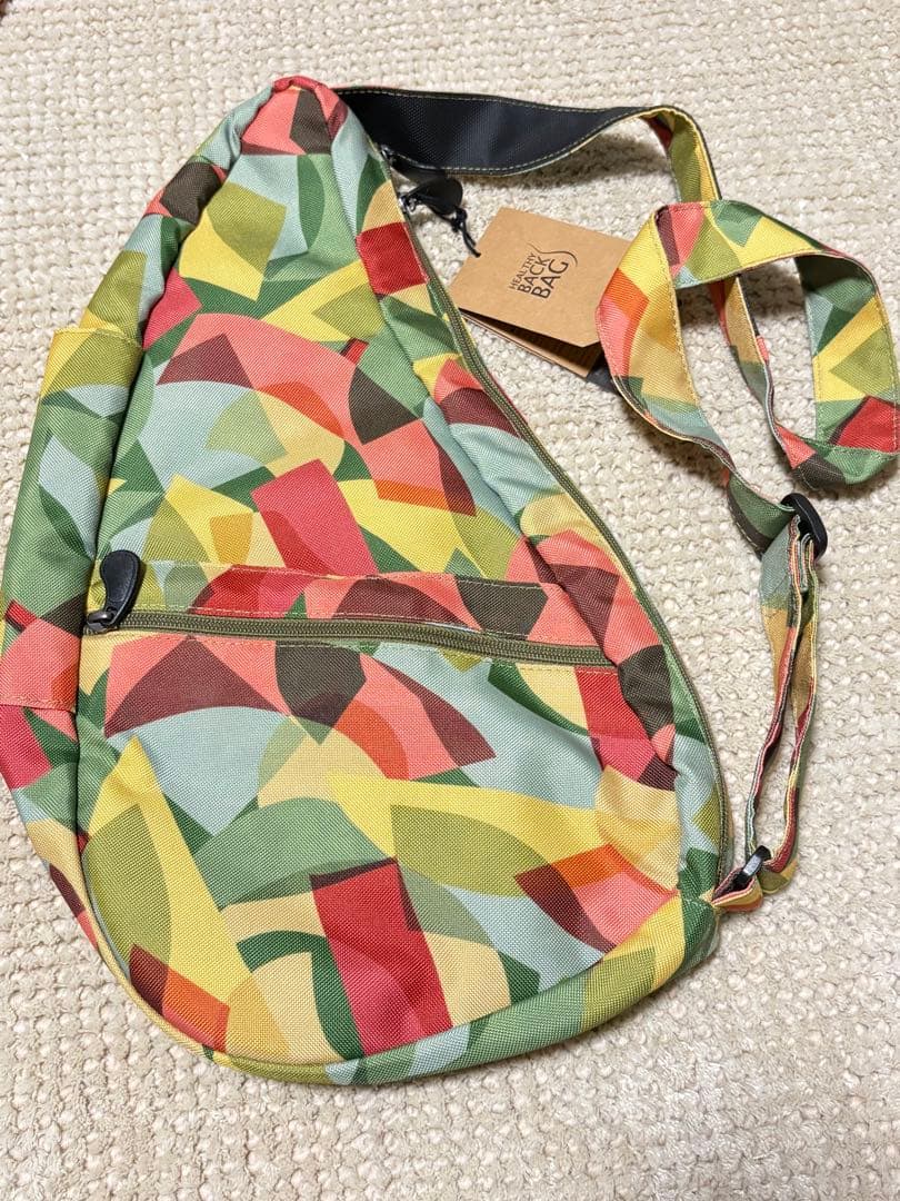 新品未使用　ヘルシーバックバッグ HEALTHYBACKBAG サンバーストS