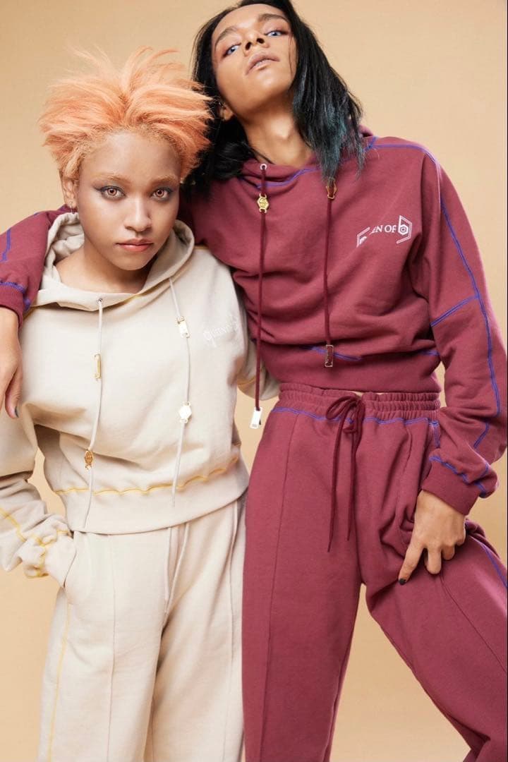 女王蜂 qb luxury sweat setup ベージュ　上下セット M