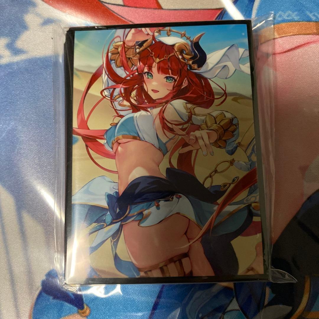 原神　ニィロウ　スリーブ&プレイマット　セット