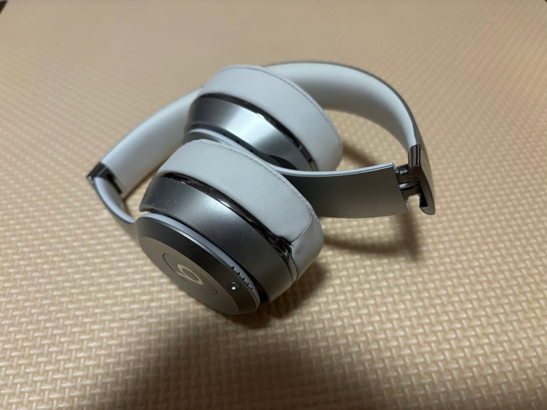 beats solo3 wireless ワイヤレスヘッドフォン