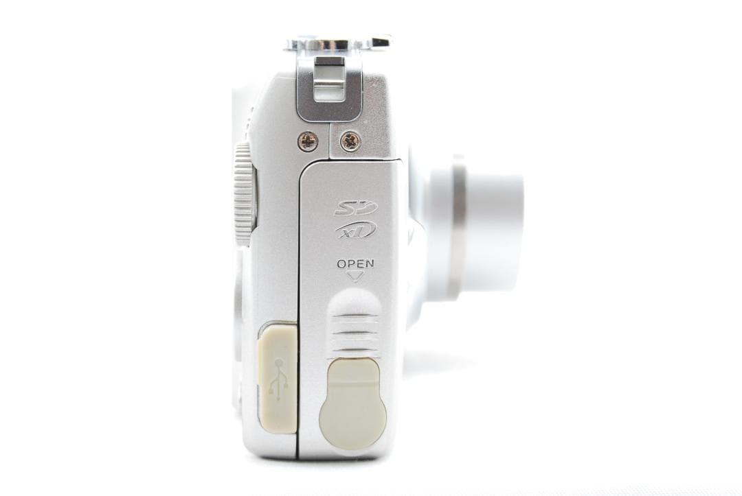 【美品】FUJIFILM FinePix J50 動作確認済