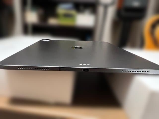 iPad Pro 第4世代 12.9インチ 512GB DoCoMo購入