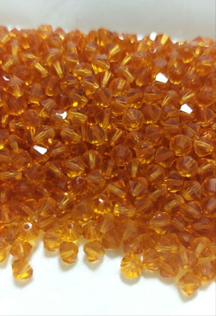 【再販売】SWAROVSKI トパーズ #5301 4mm 1440個